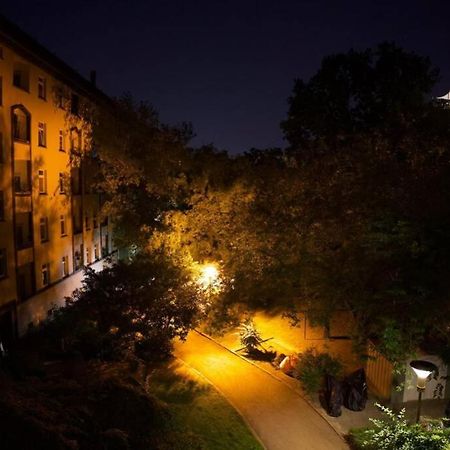 Die Kleine „Louise“ In Der Neustadt Mit Tiefgarage Дрезден Экстерьер фото